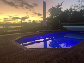Vue, nature et détente - piscine chauffée